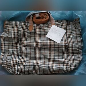 Thirty One Casual Crossbody Tote